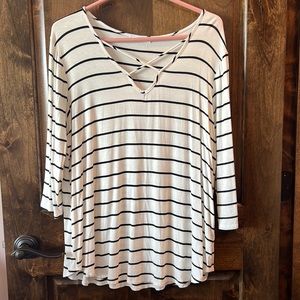 Women’s XXL striped 3/4 sleeve top